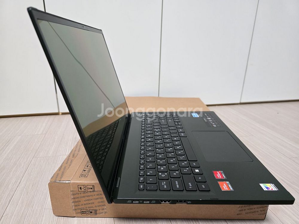 에이서 스위프트 엣지 16 OLED 32GB 모델--2