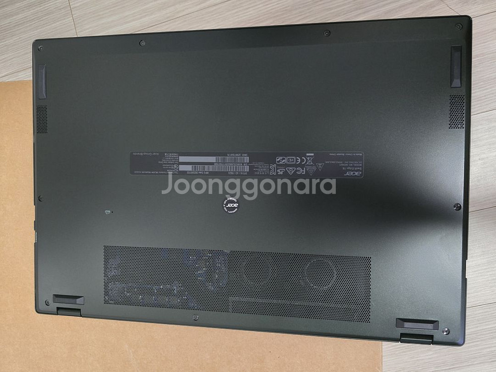 에이서 스위프트 엣지 16 OLED 32GB 모델--4