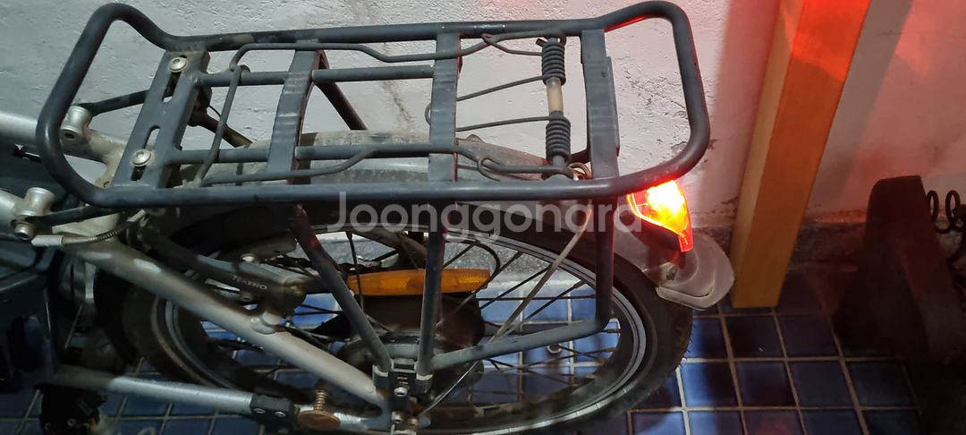 영국 A2B 전기자전거 배터리분실임 일괄 부품판매--2