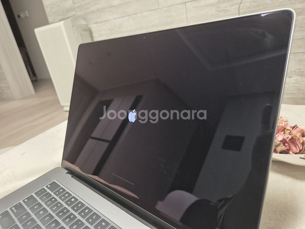 2021 맥북프로 16인치 16gb 512 팝니다--3