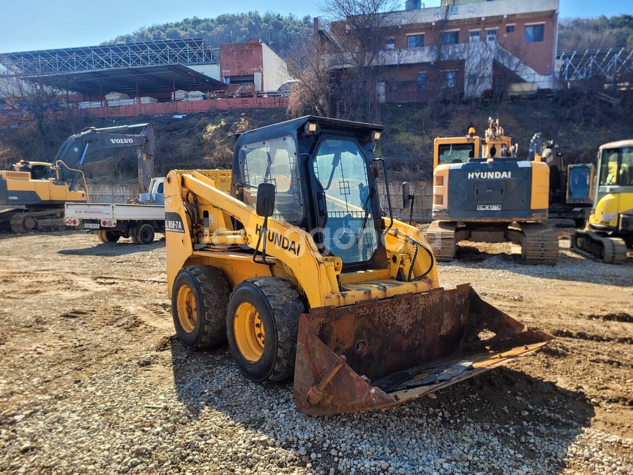 75마력 중고스키로더매매 현대 HSL850-7A 13년--5