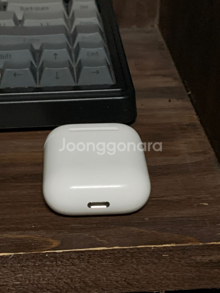 에어팟 2 판매합니다--1