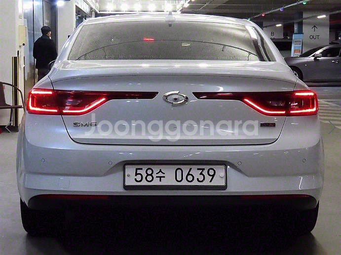 @16년식 SM6 2.0 GDe LE 전국최저가격--4