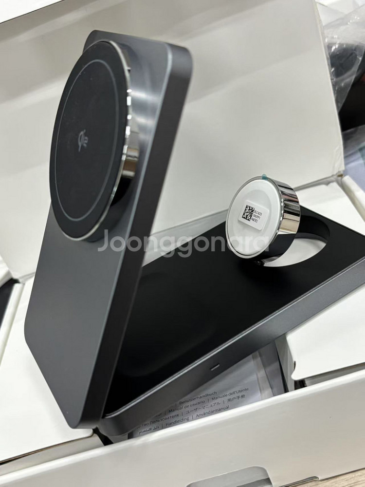 UGREEN MFi 3-in-1 25W 자기 무선 충전--2