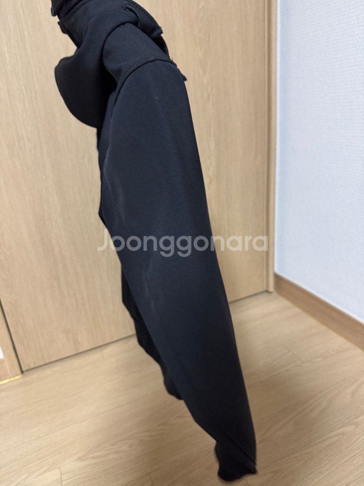스톤아일랜드 소프트쉘 바람막이 블랙--3