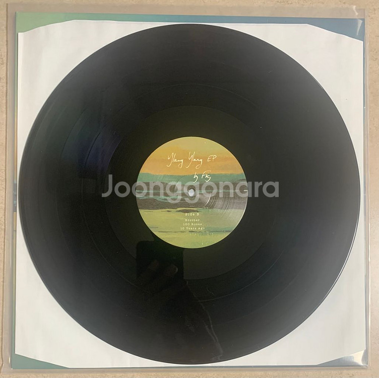 (LP) FKJ - Ylang Ylang--3