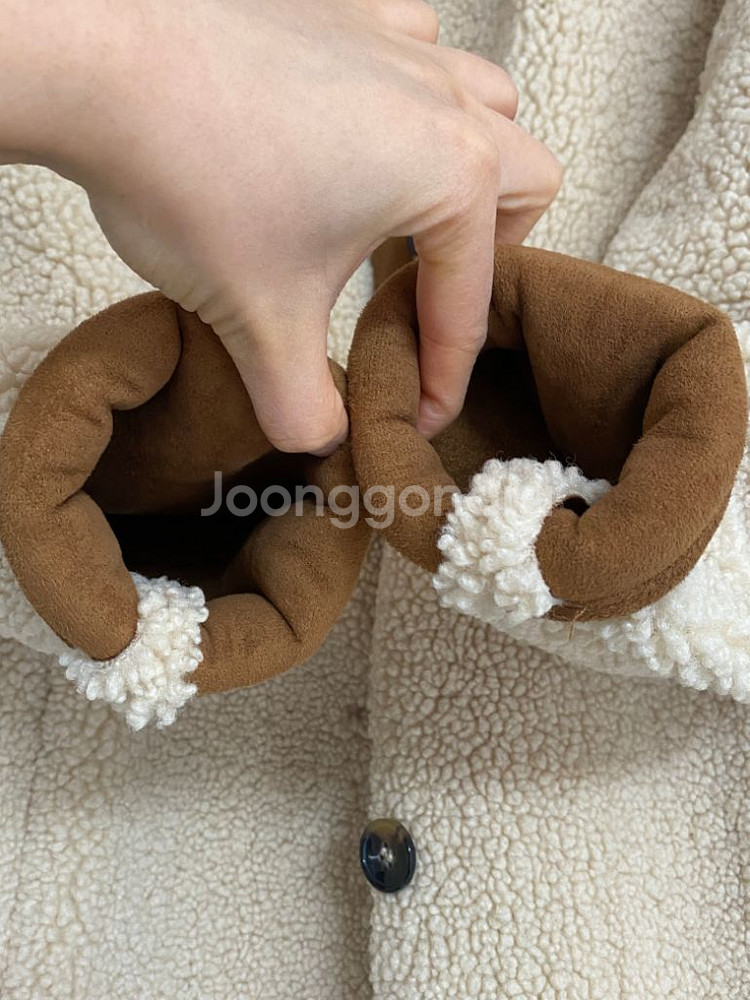 자라 양털 무스탕 뽀글이 코트 XS--8