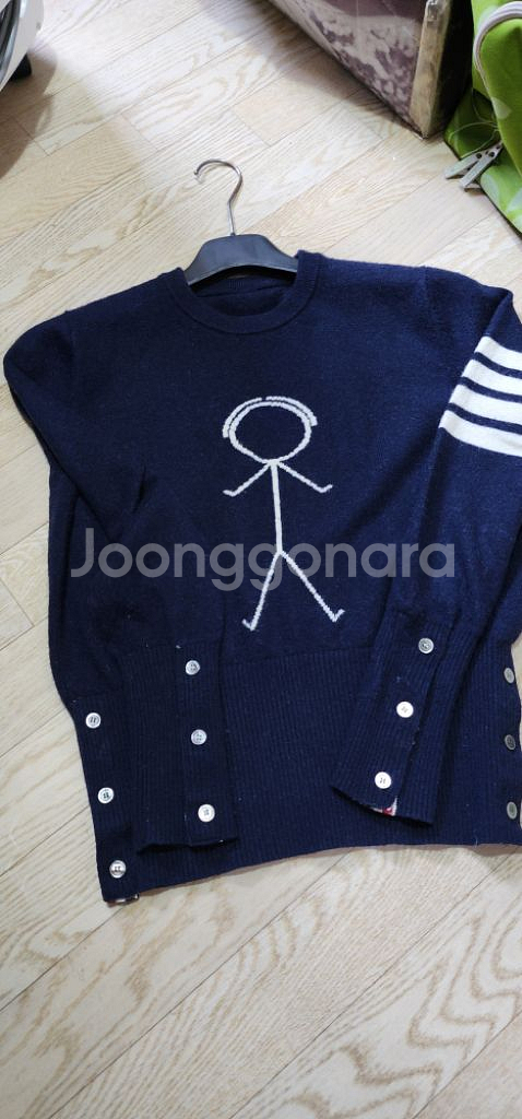 톰브라운 졸라맨 니트 여성--3