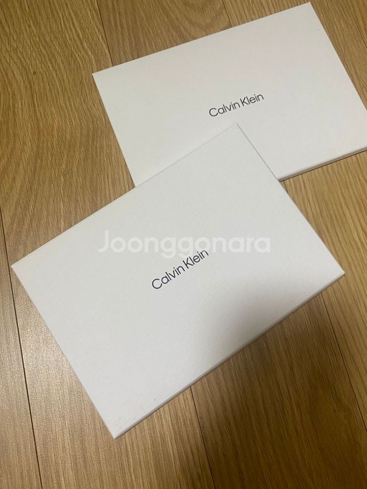 뉴진스 캘빈클라인 한정판 엽서+스티커 일괄 판매--0