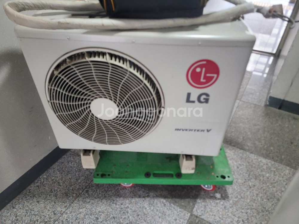 LG 16평 스텐드 에어컨 중고판매 (14년식)--1