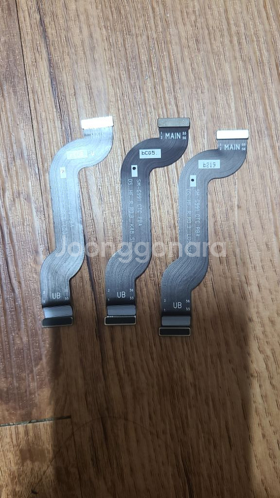 갤럭시 S21 각종 부품 팝니다--4