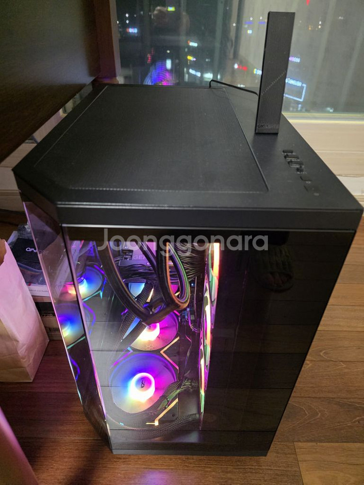 울트라기어 32GS95UE OLED 판매합니다.--1