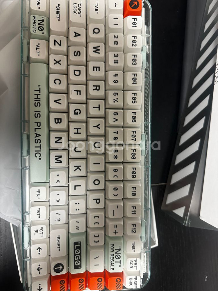 Melgeek Mojo84 플라스틱 키보드--3