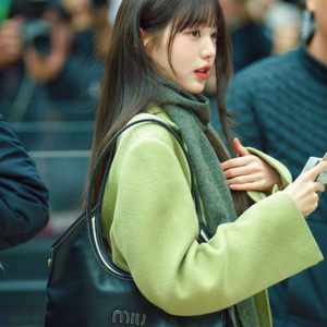 미우미우 아이비백