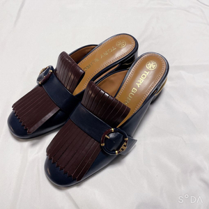 토리버치 뮬 로퍼