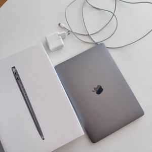 맥북 에어 m1 13인치 512GB 스페이스그레이