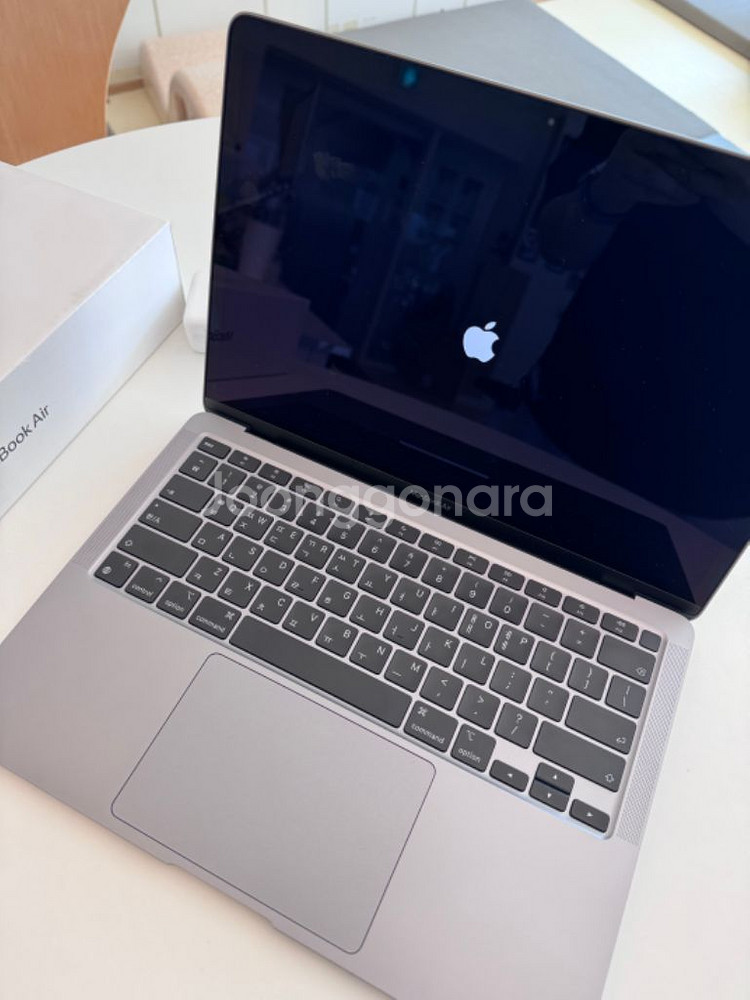 맥북 에어 m1 13인치 512GB 스페이스그레이--3