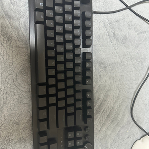 급처)레이저 헌츠맨 v3 pro tkl 팝니다