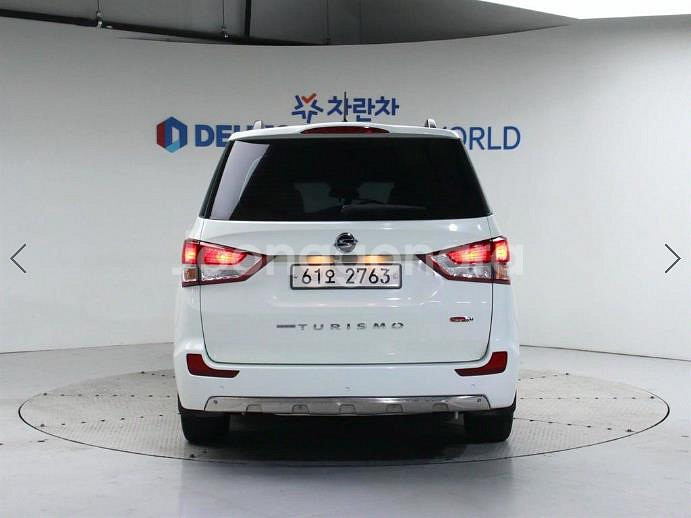@17년식 코란도 투리스모 2.2 4WD 9인승 TX--3