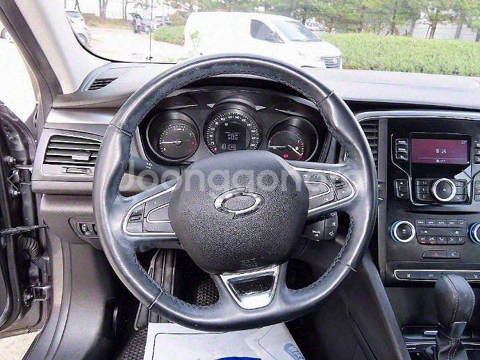 @17년식 SM6 2.0 GDe SE 전국최저가격--7