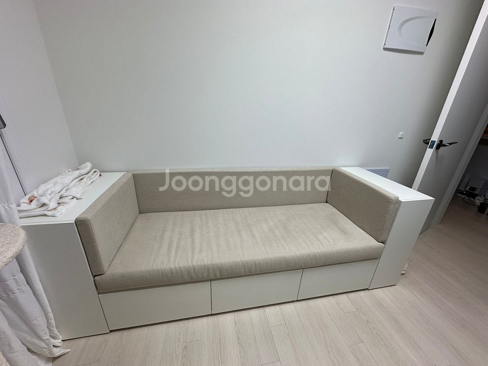 아토피케어 패브릭 3인 수납 벤치소파 +도어수납장2개--4
