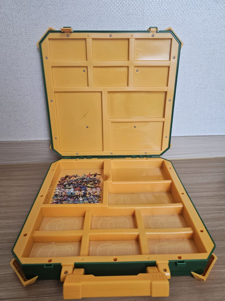 터닝메카드 보관함 ㅡ 택포--1