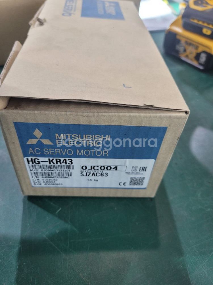 서보 모터 HG-KR43--2