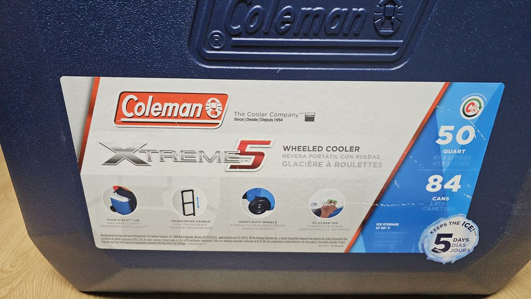 콜맨 아이스박스 익스트림5 50쿼터 판매합니다.--1