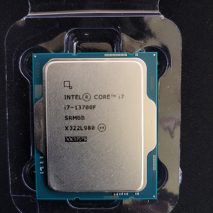 컴퓨터 CPU 인텔 I7 13700F(정품 보증많이남음