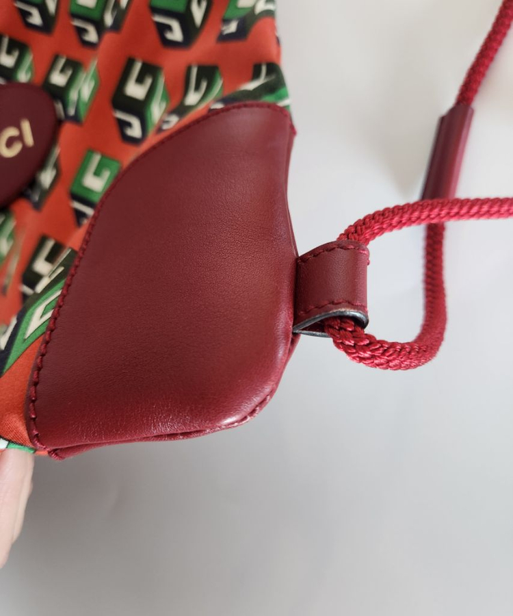 구찌 정품 백팩 (마지막가격)--2