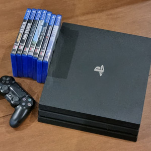 플레이스테이션4 PS4 PRO 7218 1테라+게임7개