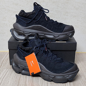 나이키 AirMax Flyknit Venture 275