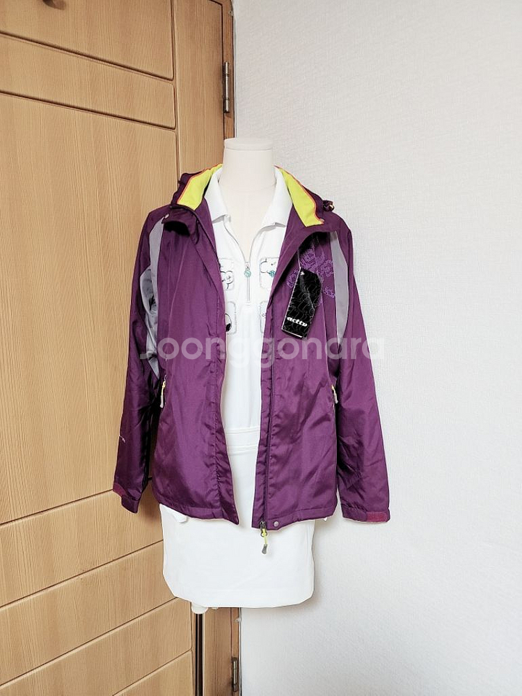 새상품 여성용) 코오롱 바람막이 90--5