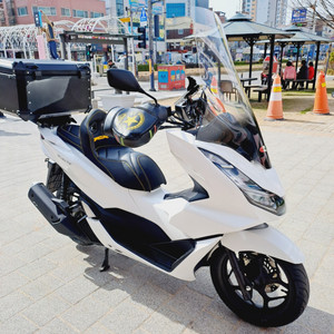 신차급 21년식 pcx125 ABS TCS 오토바이