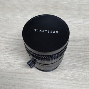 티티아티산 50mm F1.4 소니 E마운트 풀프레임 틸