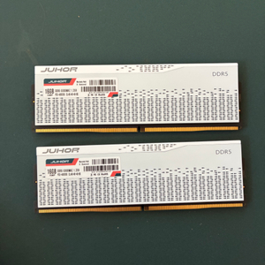 JUHOR DDR5 6000 램16기가 2개 팝니다