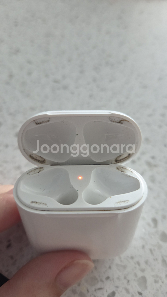 에어팟 2세대 팝니다 택포--1