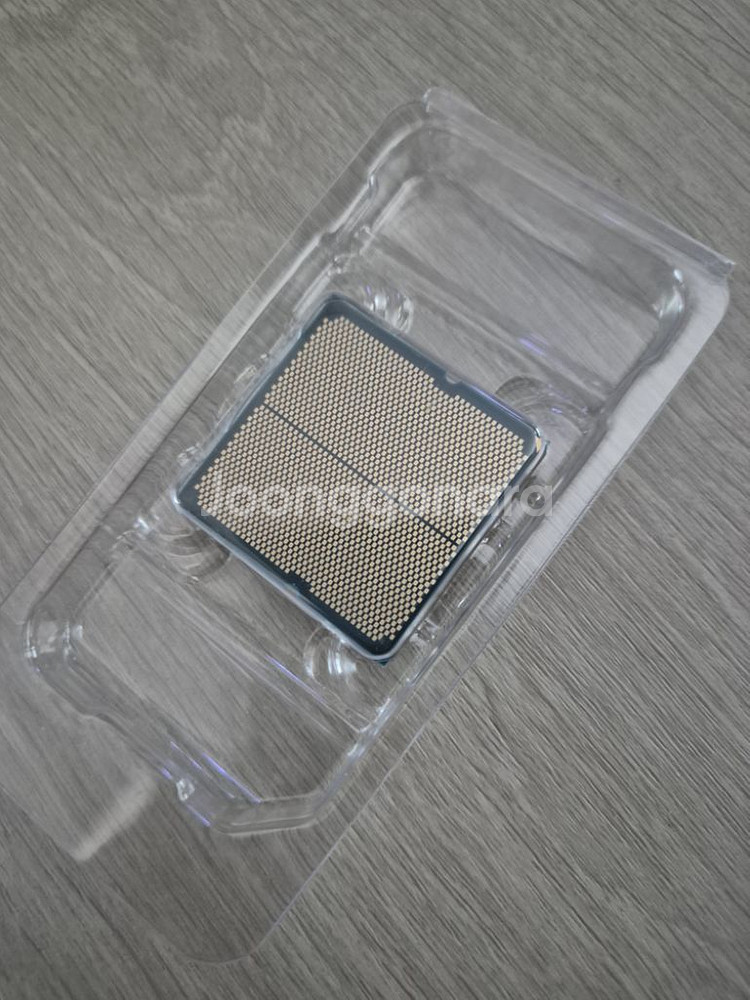9600x 미개봉--1