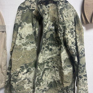 스투시 셀웨이브3 xl (바람막이)