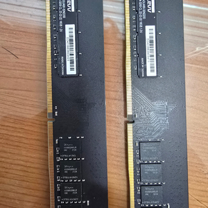 KLEVV DDR4 16GB 3200mhz 2개 팝니다