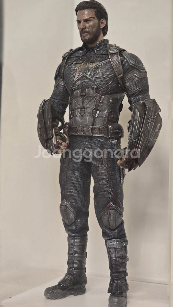 핫토이 인피니티워 캡틴 배틀데미지 커스텀--3