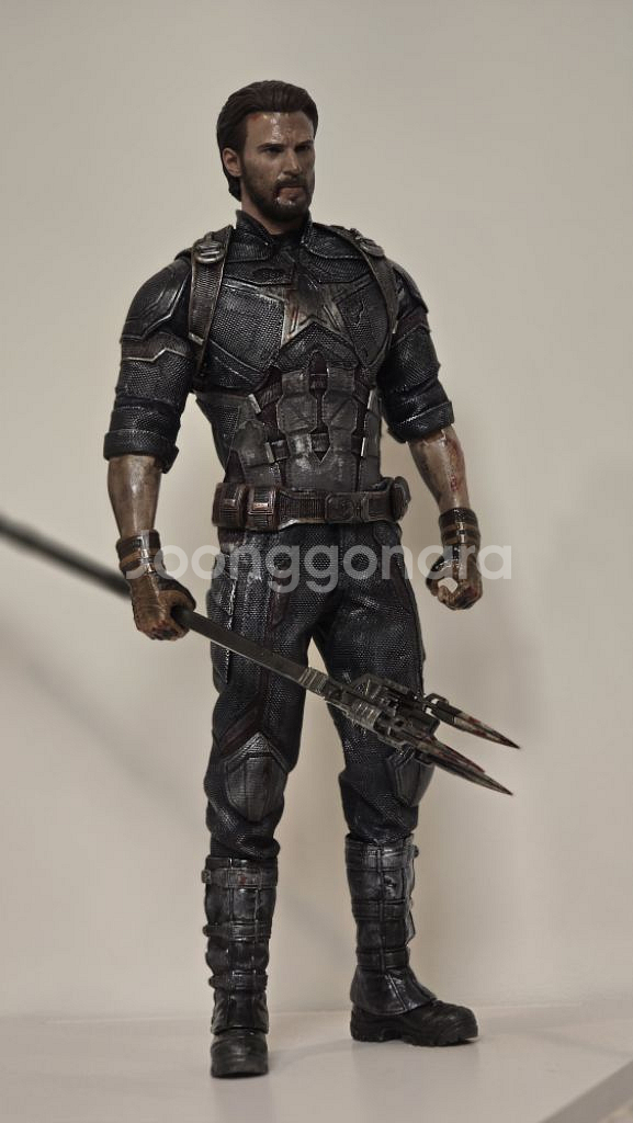 핫토이 인피니티워 캡틴 배틀데미지 커스텀--1