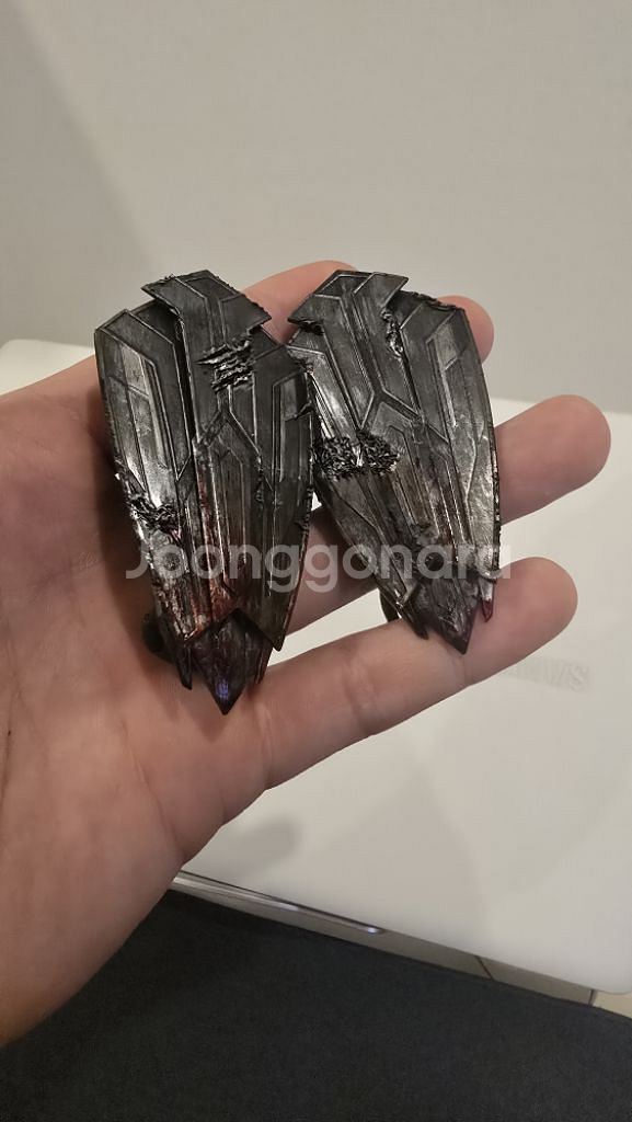 핫토이 인피니티워 캡틴 배틀데미지 커스텀--4