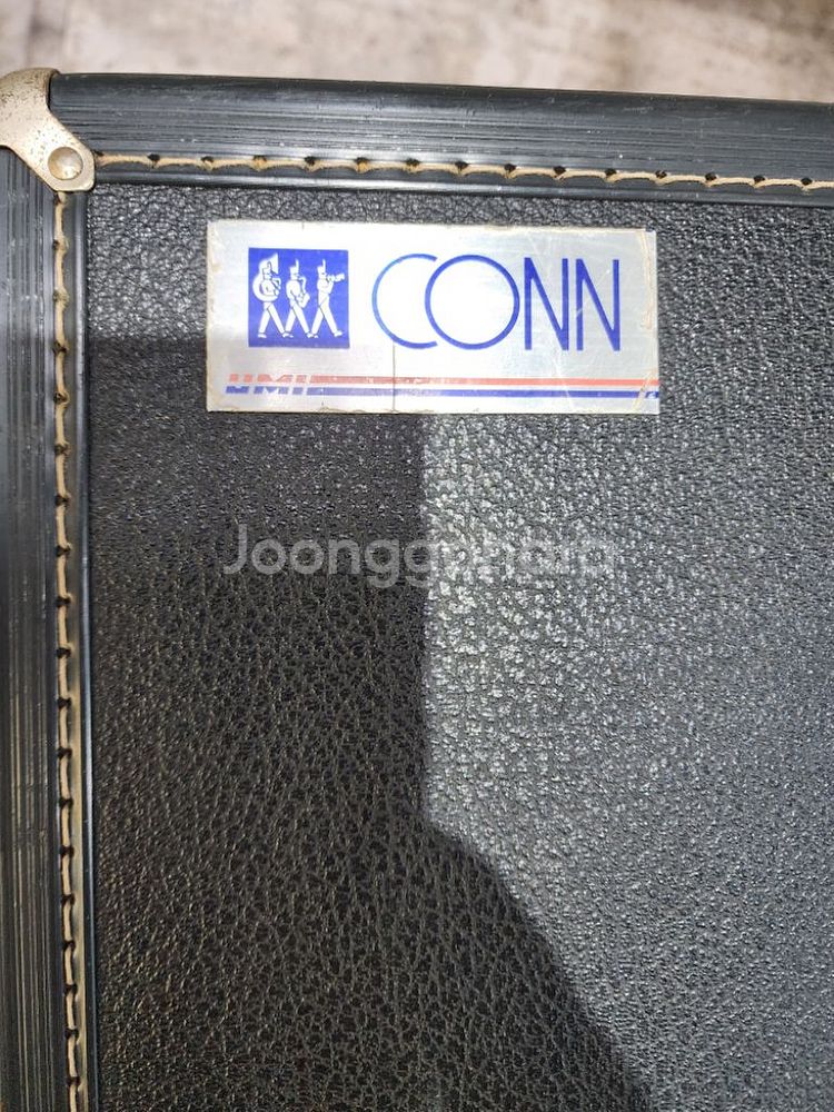 Conn 134E 마칭용 호른--5