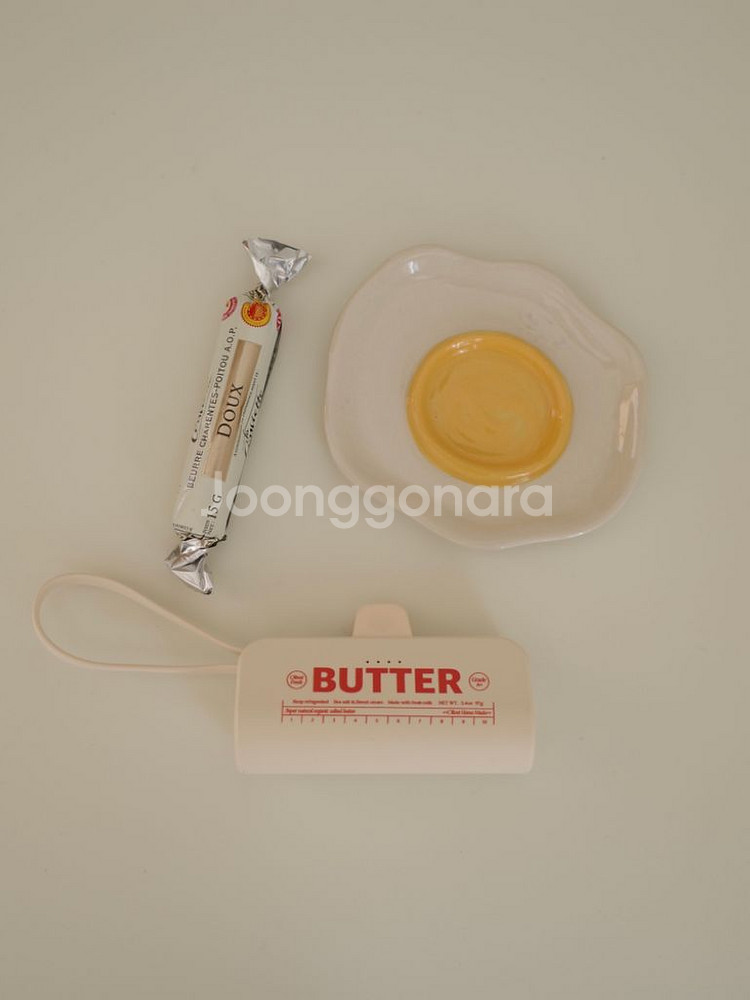 (미사용 새상품) 버터 보조배터리 / 5000mAh (--3