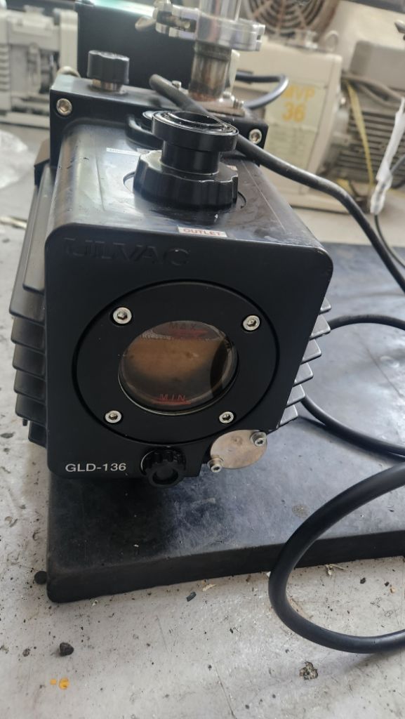 GLD-136C ULVAC 알박 진공펌프 162L/mi 이미지