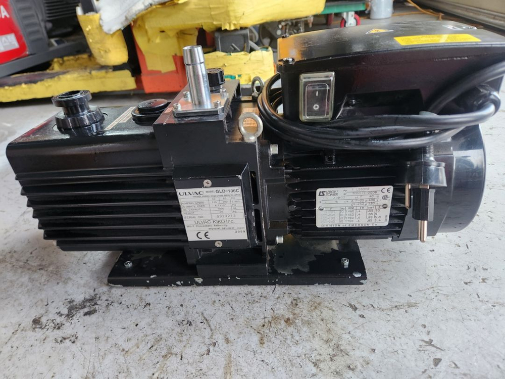 GLD-136C ULVAC 알박 진공펌프 162L/mi 이미지