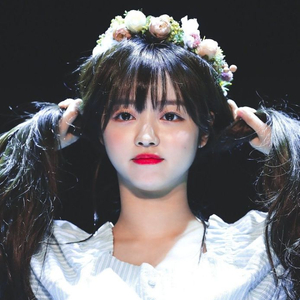 오마이걸 유아 포카 사는분