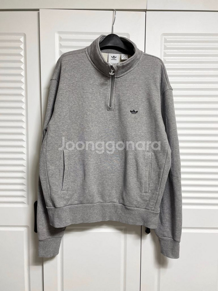 아디다스 반집업 티셔츠--1