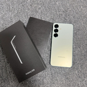 S25 256기가 민트 자급제 팝니다.